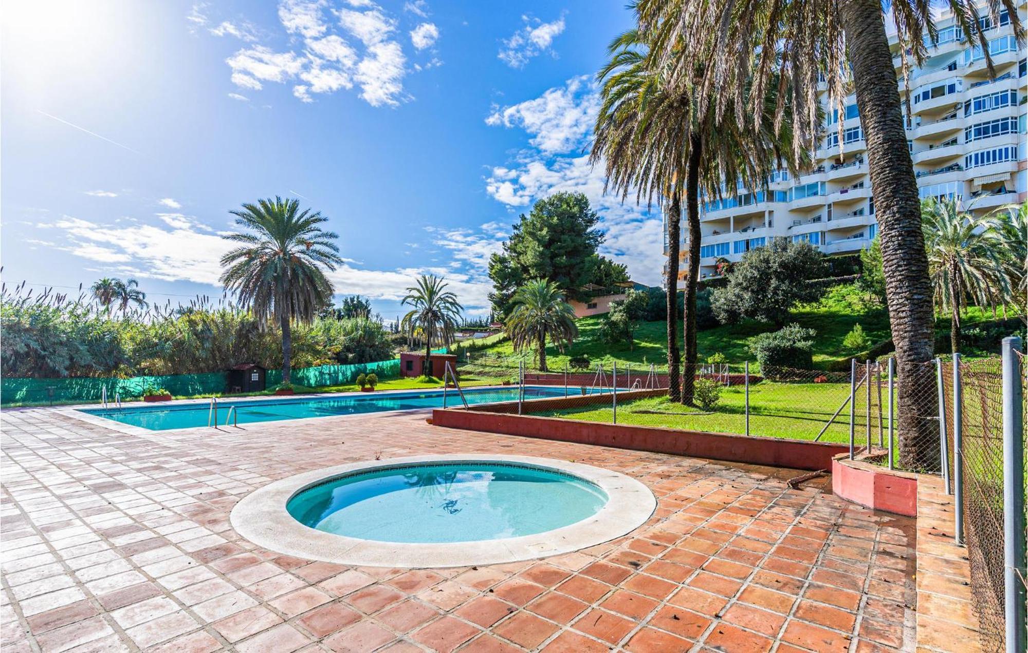 In With Kitchen Apartment Estepona